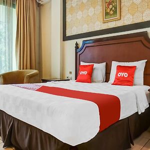 Capital O 91071 Hotel Desa Wisata Tmii